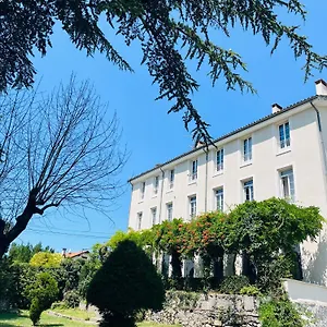 Apartment Les Glycines: Charming In Historic Building Near Center, Digne-les-Bains